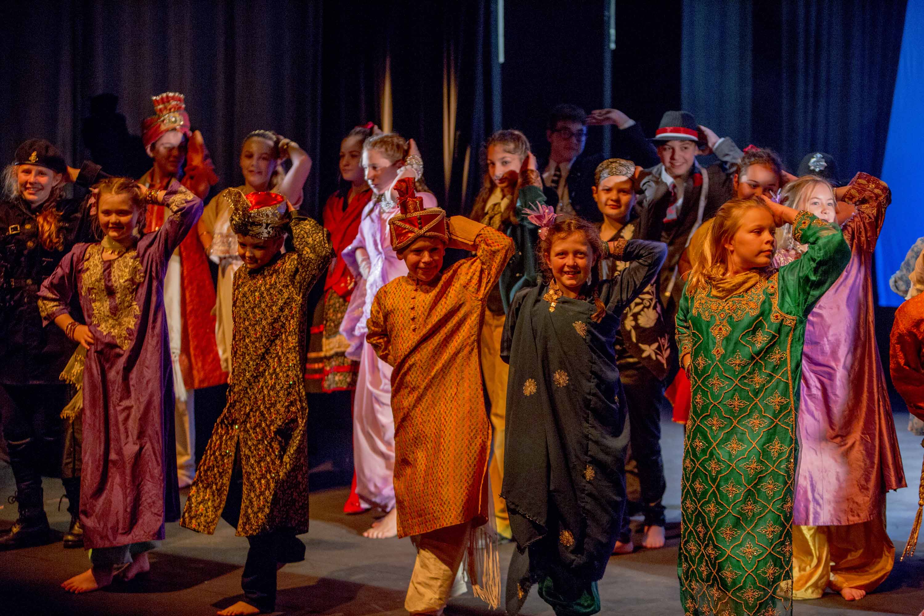 Cobham Theatre (Nov 2017)
